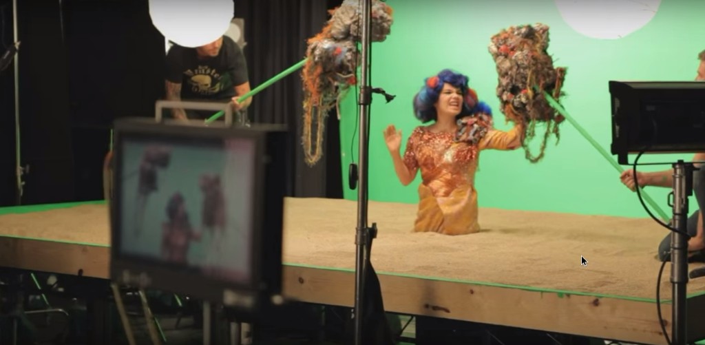 Björk - Mutual Core (Behind The Scenes)