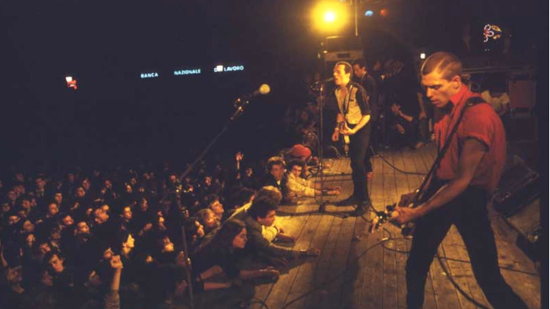 Bologna 1980. Il concerto dei Clash in Piazza Maggiore nell'anno che cambiò l'Italia