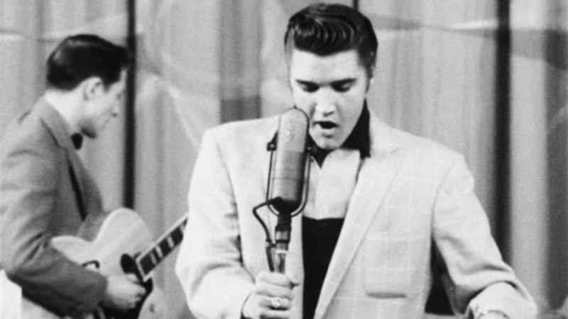 Storia leggendaria della musica rock: dal primo disco di Elvis ai giorni nostri