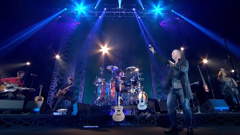 Video Live: Simple Minds - Don't You (Forget About Me)