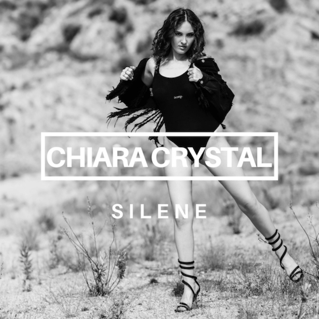 Chiara Crystal in radio e sui digital stores con "Silene"
